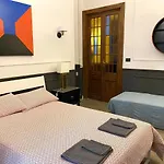 Into Apartments - Suite 27